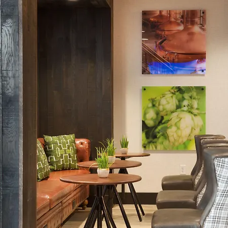 Springhill Suites By Marriott Bend-2